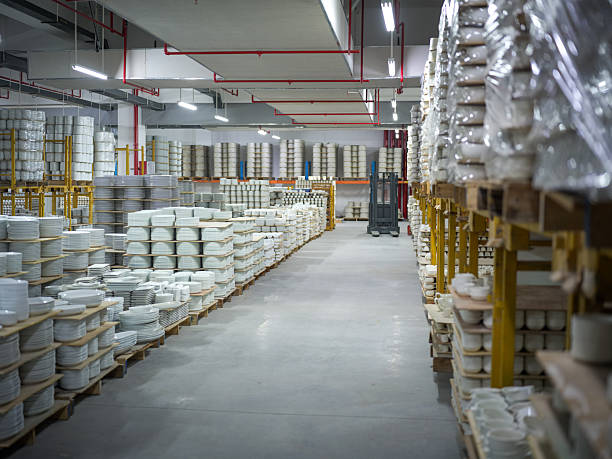 بازار عمده فروشان: خرید و فروش عمده در فروش یاب