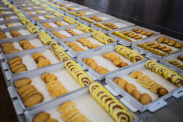 نوشیدنی، تنقلات و شیرینی: خرید و فروش عمده در فروشیاب - فروشیاب، آگهی تجاری، خرید و فروش عمده