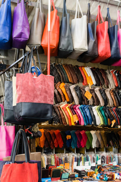 بازار تاریخی فلورانس ایتالیا - فروش یاب، خرید عمده، آگهی تجاری