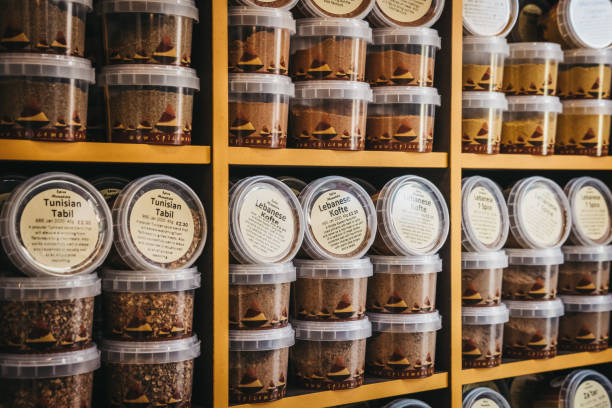 ادویه و چاشنی: خرید و فروش عمده و باکیفیت در فروش‌یاب، آگهی عمده فروشی