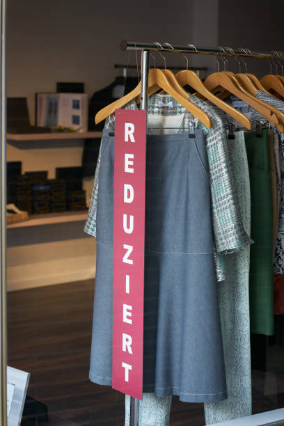 مد، پوشاک و پارچه عمده | فروش مستقیم به خرده‌فروشان در فروش‌یاب - قیمت رقابتی، خرید و فروش عمده، آگهی تجاری