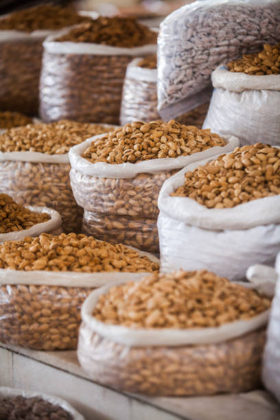 تنوع محصولات خشکبار برای فروش مستقیم در فروش یاب، پلتفرم خرید عمده و خرده