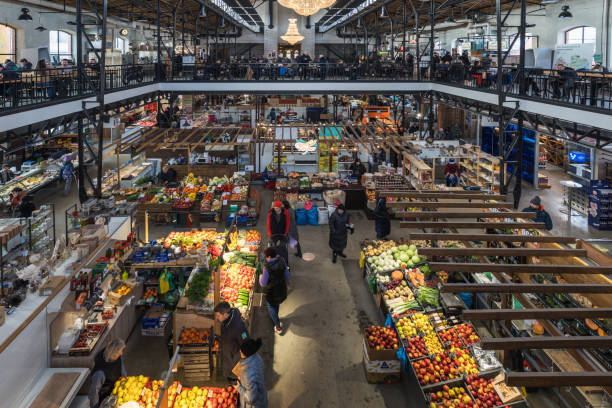 فروش‌یاب: سامانه تخصصی خرید و فروش عمده و خرده برای کسب‌وکارها - قیمت رقابتی - نیازمندی‌های تجاری