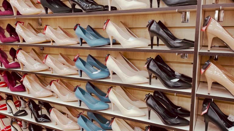 خرید عمده کفش - فروش یاب، خرید و فروش عمده، آگهی تجاری، بازار عمده فروشان