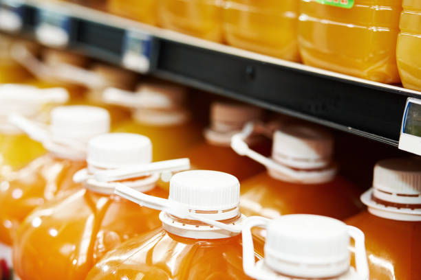 قیمت رقابتی آبمیوه و نوشیدنی انرژی‌زا، آگهی خرده فروشی و عمده