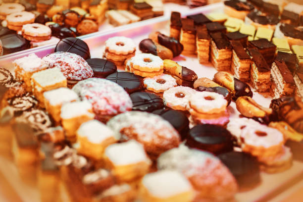 نوشیدنی، تنقلات و شیرینی عمده: مقایسه قیمت‌ها در بازار؛ فروش یاب، قیمت رقابتی، نیازمندی‌های تجاری