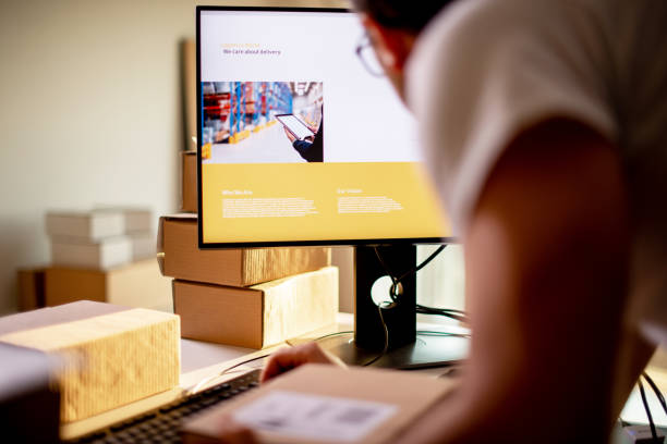 تجارت عمده آنلاین، حمل و نقل کالا، فروش یاب