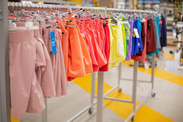 خرید و فروش عمده لوازم ورزشی در فروش یاب - نیازمندی های تجاری