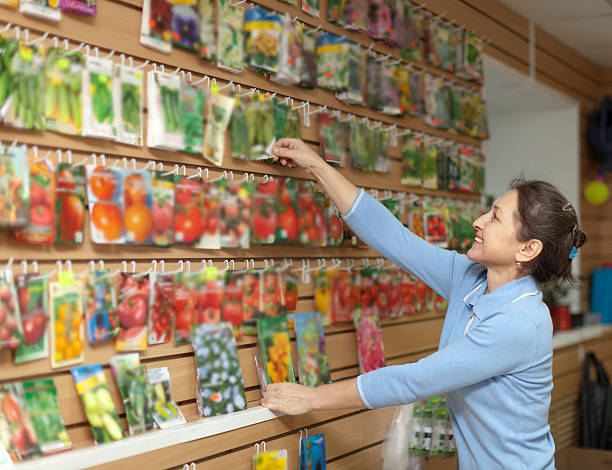 خرید عمده بذر و نهال در فروشیاب: ارتباط مستقیم با باغداران و آگهی تجاری