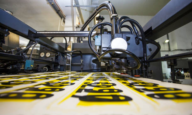 فروش یاب: آگهی خرده فروشی تجهیزات کارگاهی، خرید و فروش عمده، آگهی تجاری