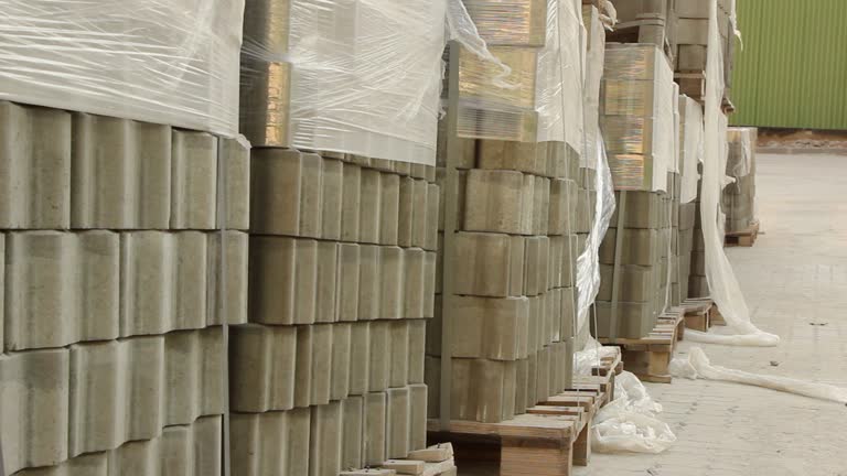 فروش یاب: خرید و فروش عمده مصالح ساختمانی و خانه