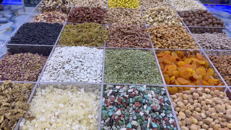 فروش‌یاب: بهترین بستر برای ثبت آگهی خرید و فروش عمده خشکبار