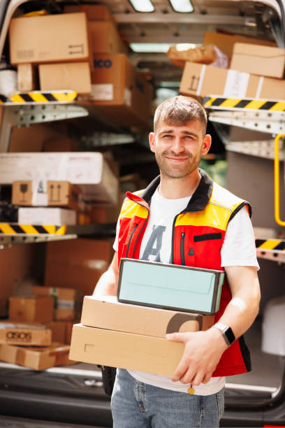 فروش‌یاب: خرید مستقیم از فروشنده، بازار عمده فروشان