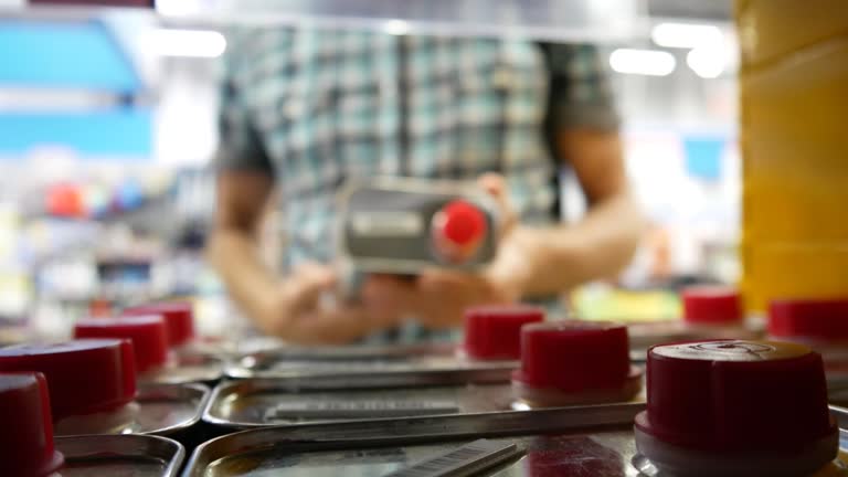 فروش یاب: قیمت رقابتی برای خرید مستقیم کنسانتره و کنسرو عمده