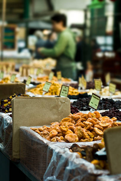 خرید عمده مواد غذایی | خشکبار با کیفیت در فروش یاب