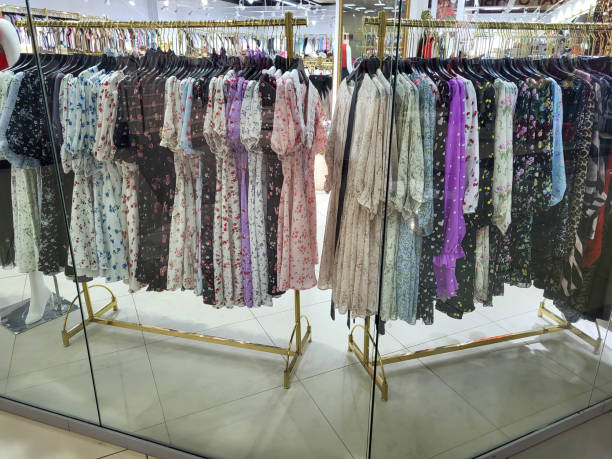 خرید عمده لباس زنانه، فروش مستقیم، نیازمندی‌های تجاری