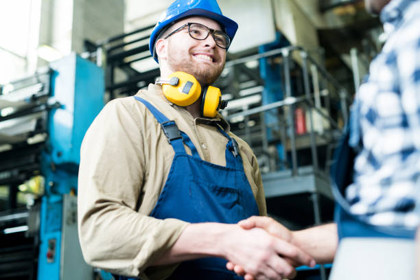 فروش یاب: پلتفرم B2B ایران و ارتباط مستقیم با تولیدکننده