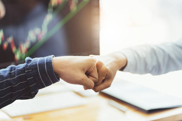 فروش یاب و افزایش شفافیت معاملات، خرید و فروش عمده، ثبت آگهی، آگهی تجاری