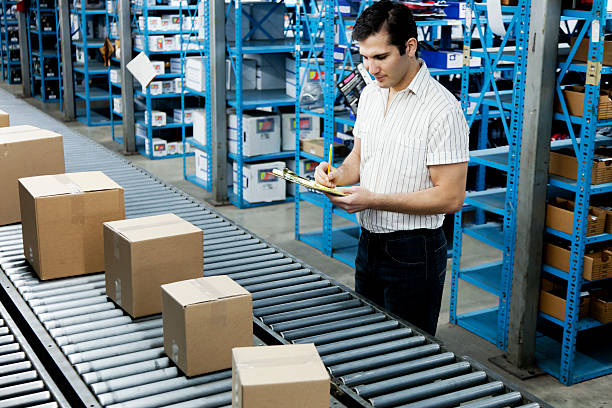 تضمین کیفیت در فروش یاب: بازرسی محصولات برای خرید و فروش عمده خشکبار