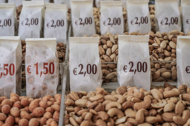 خرید و فروش عمده خشکبار در بازار عمده فروشان فروش یاب