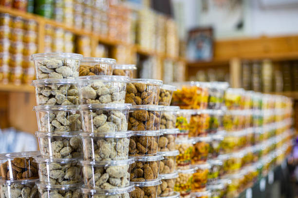 مرکز خرید و فروش عمده خشکبار در فروش‌یاب: انواع خشکبار با کیفیت