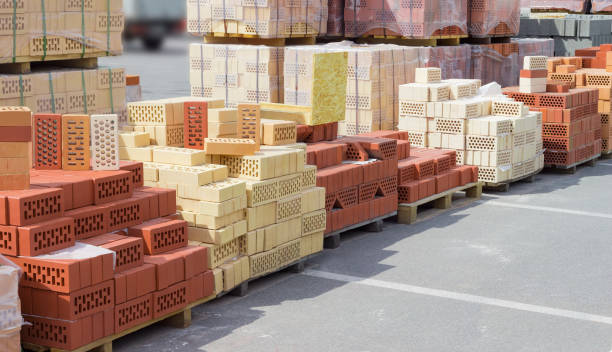 آجرهای سوراخ‌دار با رنگ‌ها و اشکال مختلف حفره‌ها | خرید عمده آجر با کیفیت از فروشندگان معتبر در فروش یاب