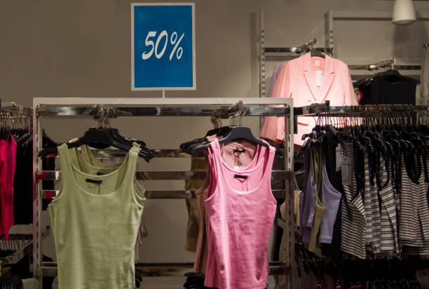 تولیدکننده پوشاک؟ آگهی فروش عمده محصولات خود را رایگان در فروش‌یاب ثبت کنید - تخفیف عمده فروشی و فرصت‌های تجاری در فروش یاب