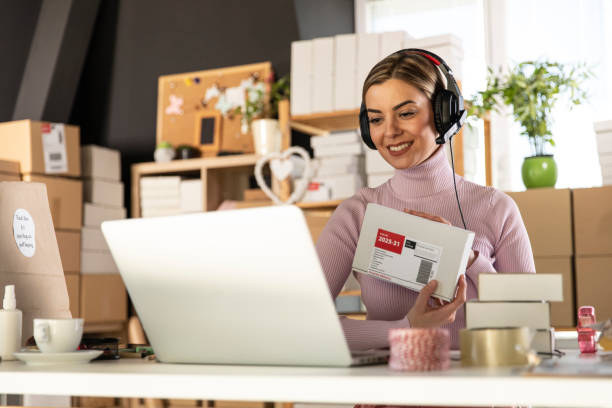 تجارت الکترونیک و فروش عمده در بستر فروش یاب، آگهی تجاری